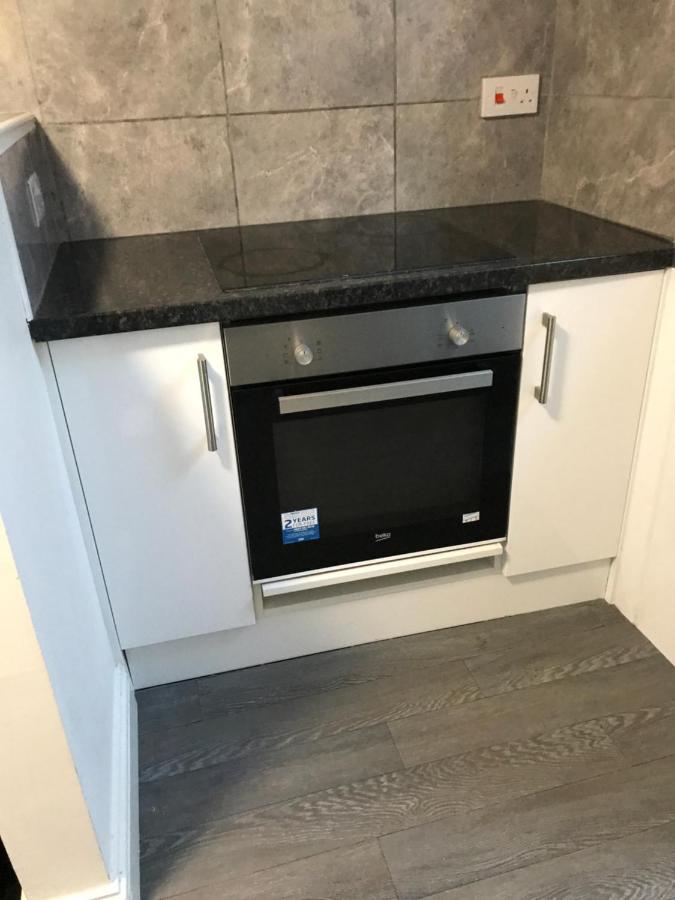 2 Bedroom Apartment Πλίμουθ Εξωτερικό φωτογραφία