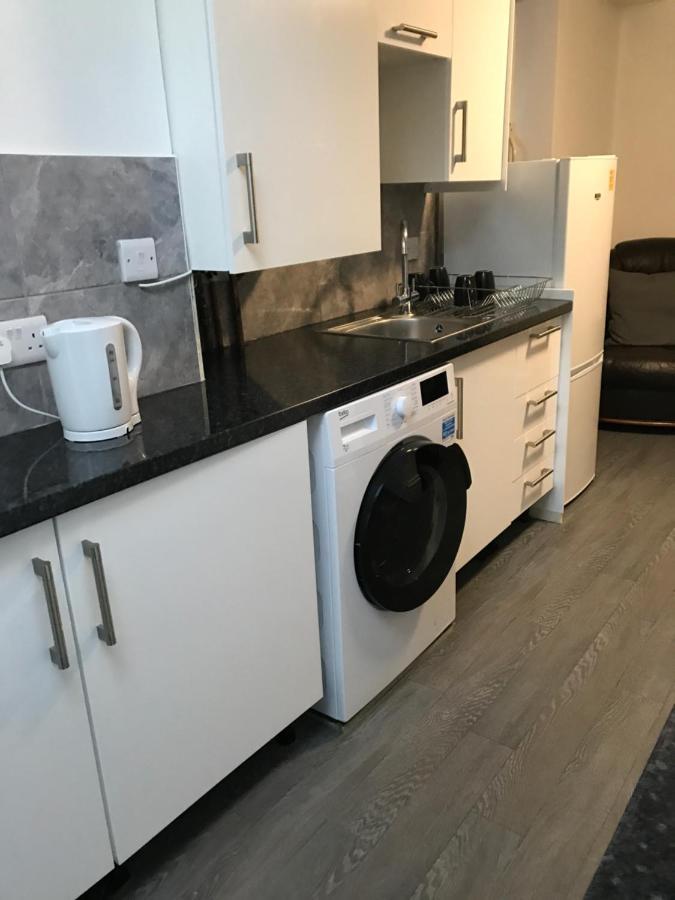2 Bedroom Apartment Πλίμουθ Εξωτερικό φωτογραφία