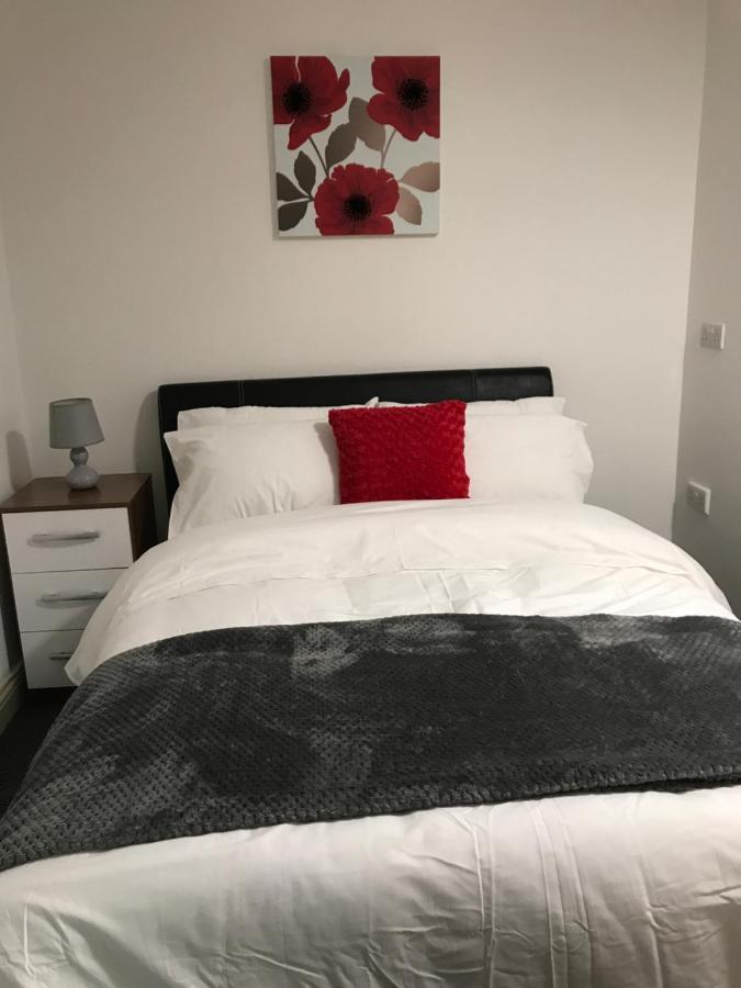 2 Bedroom Apartment Πλίμουθ Εξωτερικό φωτογραφία