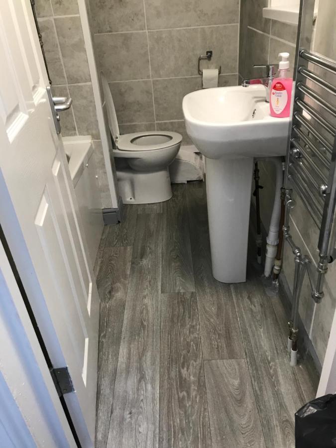 2 Bedroom Apartment Πλίμουθ Εξωτερικό φωτογραφία