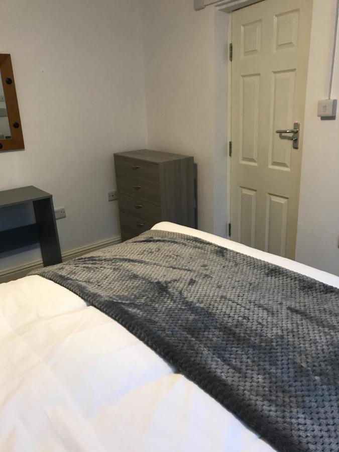 2 Bedroom Apartment Πλίμουθ Εξωτερικό φωτογραφία